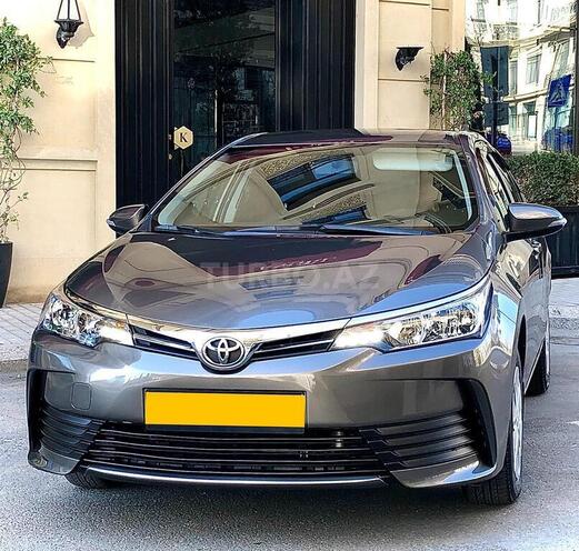 Toyota Corolla 2017, 39,000 km - 1.6 l - Bakı