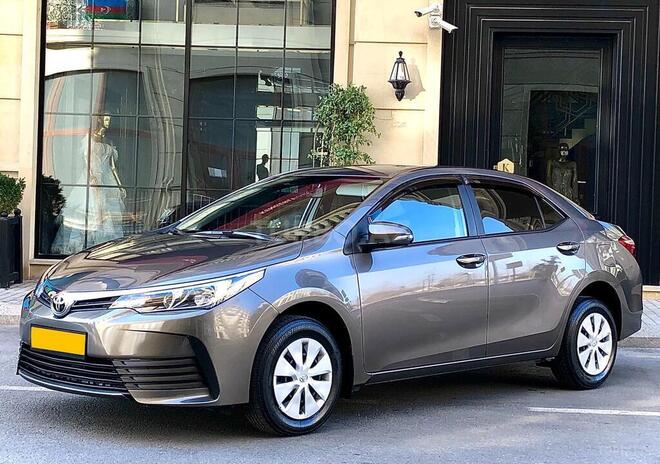 Toyota Corolla 2017, 39,000 km - 1.6 l - Bakı