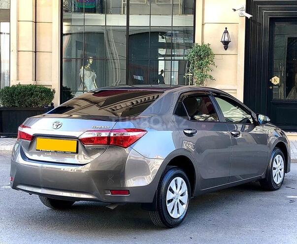 Toyota Corolla 2017, 39,000 km - 1.6 l - Bakı