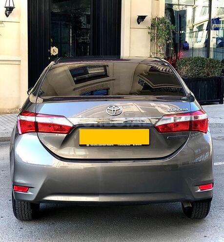 Toyota Corolla 2017, 39,000 km - 1.6 l - Bakı