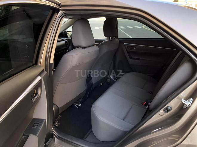 Toyota Corolla 2017, 39,000 km - 1.6 l - Bakı