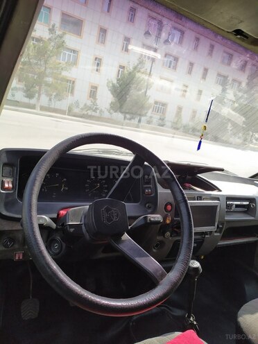 GAZ 33021 2000, 250,000 km - 2.4 л - Ucar