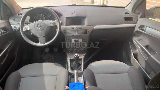 Opel Astra 2005, 172,000 km - 1.4 л - Bakı