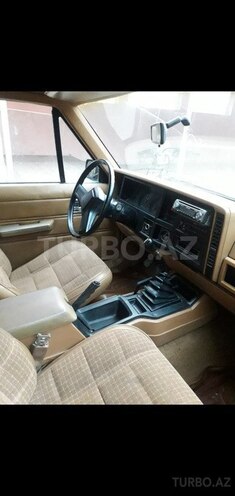 Jeep Cherokee 1986, 125,000 km - 0.3 l - Quba