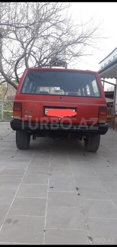 Jeep Cherokee 1986, 125,000 km - 0.3 l - Quba