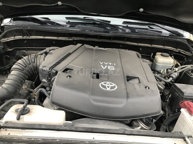 Toyota FJ Cruiser 2008, 230,000 km - 4.0 l - Bakı