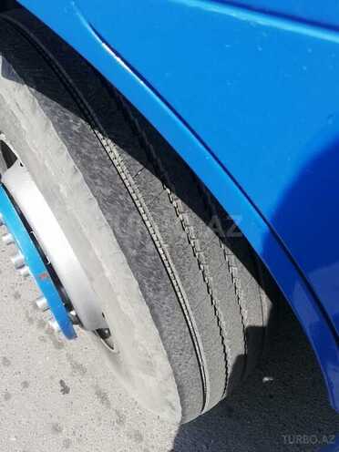 Mercedes  1998, 658,000 km - 12.0 l - Bakı