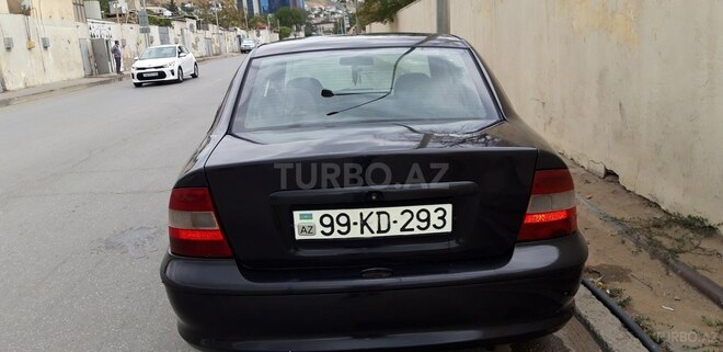 Opel Vectra 1995, 489,000 km - 1.6 l - Bakı