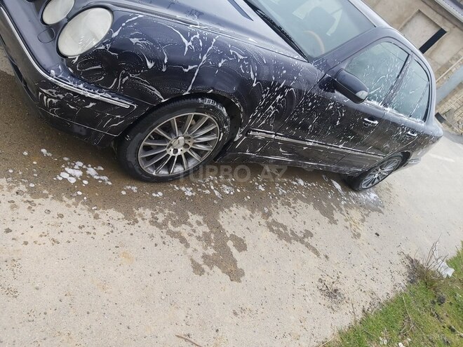 Mercedes E 240 2000, 352,800 km - 2.6 l - Bakı