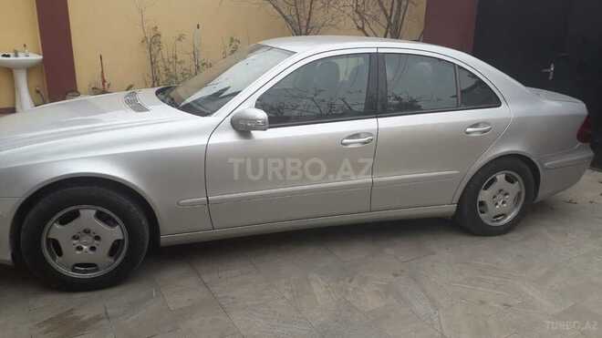 Mercedes E 220 2006, 305,000 km - 2.2 l - Bakı