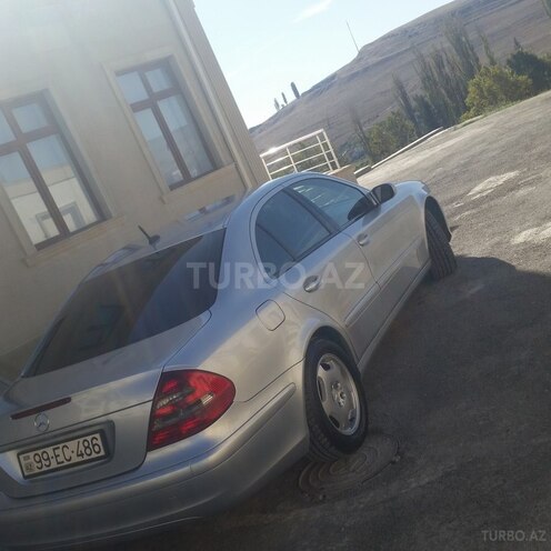 Mercedes E 220 2006, 305,000 km - 2.2 l - Bakı