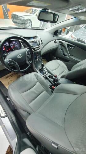 Hyundai Elantra 2015, 93,818 km - 1.8 l - Bakı