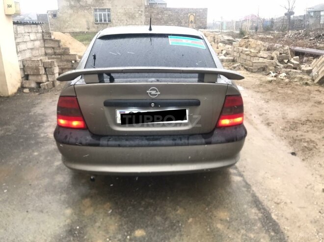 Opel Astra 1996, 245,600 km - 1.6 l - Bakı