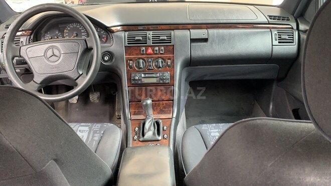 Mercedes E 200 1996, 398,216 km - 2.0 l - Bakı
