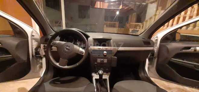 Opel Astra 2005, 11,300 km - 1.4 l - Şəmkir