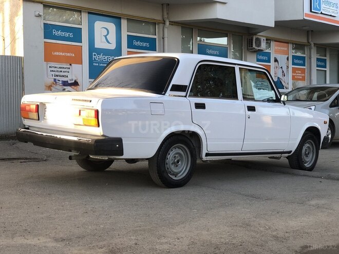 LADA (VAZ) 2107 2006, 160,000 km - 1.6 l - Gəncə