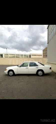 Mercedes E 220 1994, 432,000 km - 2.2 л - Bakı