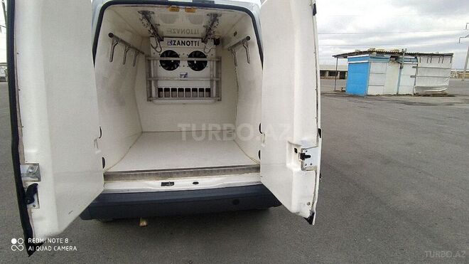 Ford Tourneo Connect 2010, 117,000 km - 1.8 l - Sumqayıt