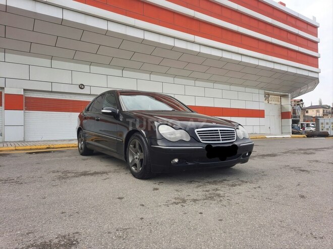 Mercedes C 200 2002, 272,000 km - 2.0 l - Bakı
