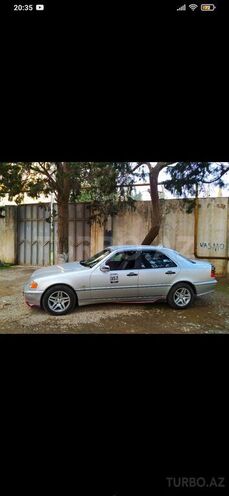 Mercedes C 180 1999, 332,000 km - 1.8 l - Bakı