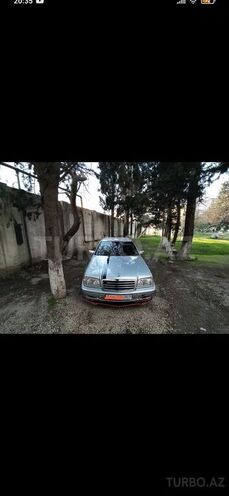 Mercedes C 180 1999, 332,000 km - 1.8 l - Bakı