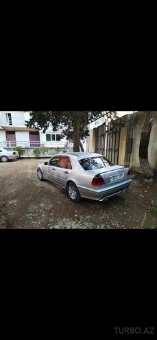 Mercedes C 180 1999, 332,000 km - 1.8 l - Bakı