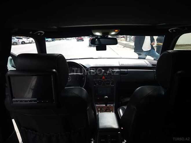 Mercedes E 270 2001, 280,000 km - 2.7 л - Bakı