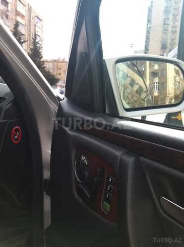 Mercedes E 270 2001, 280,000 km - 2.7 л - Bakı