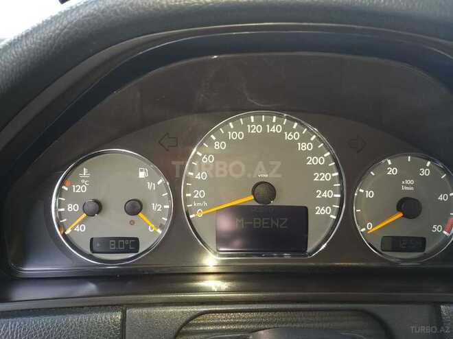 Mercedes E 270 2001, 280,000 km - 2.7 л - Bakı