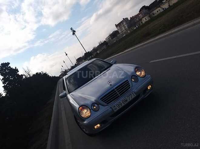 Mercedes E 270 2001, 280,000 km - 2.7 л - Bakı