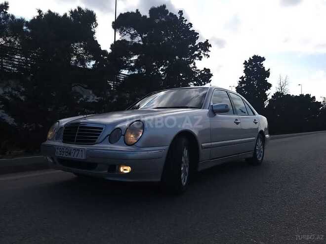 Mercedes E 270 2001, 280,000 km - 2.7 л - Bakı