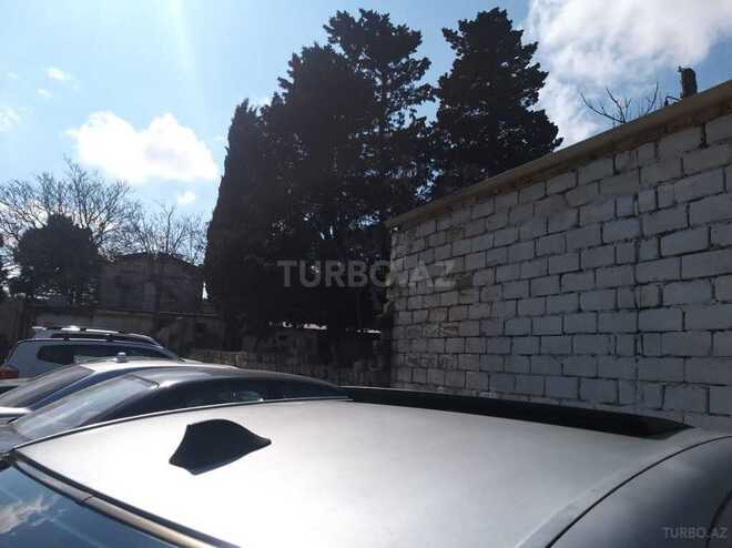 Mercedes E 270 2001, 280,000 km - 2.7 л - Bakı