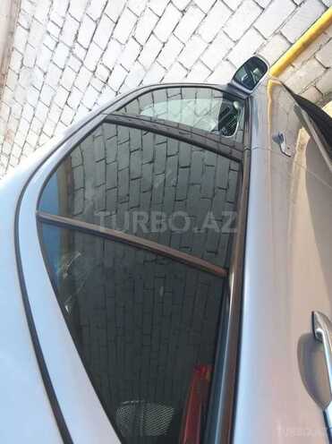 Mercedes E 270 2001, 280,000 km - 2.7 л - Bakı