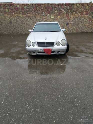 Mercedes E 220 1999, 395,000 km - 2.2 l - Bakı