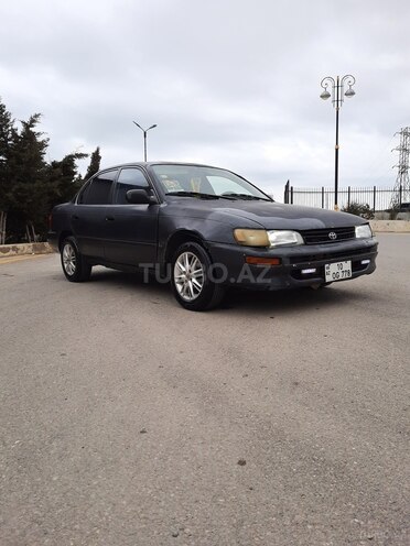 Toyota Corolla 1995, 375,684 km - 2.0 l - Bakı