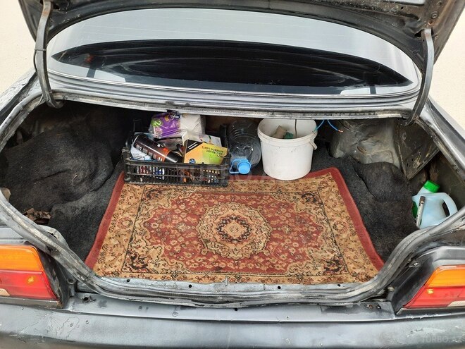 Toyota Corolla 1995, 375,684 km - 2.0 l - Bakı
