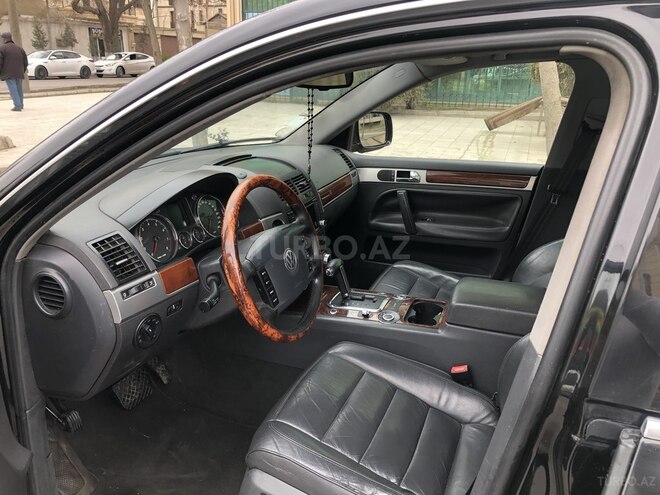 Volkswagen Touareg 2005, 307,000 km - 3.2 л - Bakı