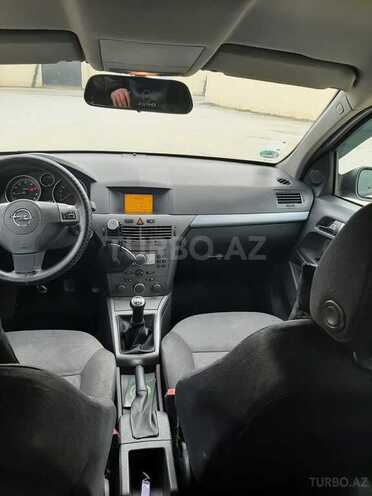 Opel Astra 2005, 352,000 km - 1.4 l - Bakı
