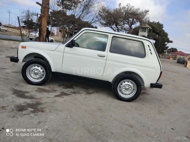 LADA (VAZ) Niva 2011, 211,000 km - 1.7 l - Bakı
