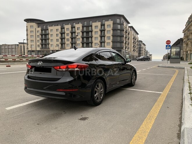 Hyundai Elantra 2016, 75,000 km - 2.0 л - Bakı