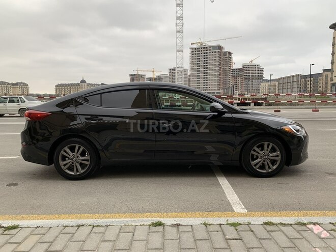 Hyundai Elantra 2016, 75,000 km - 2.0 л - Bakı