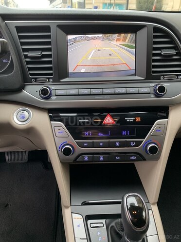 Hyundai Elantra 2016, 75,000 km - 2.0 л - Bakı
