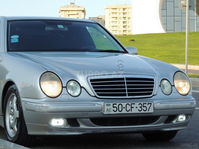 Mercedes E 240 2000, 415,000 km - 2.6 l - Bakı