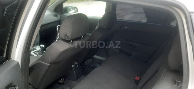 Opel Astra 2009, 260,000 km - 1.3 l - Bakı