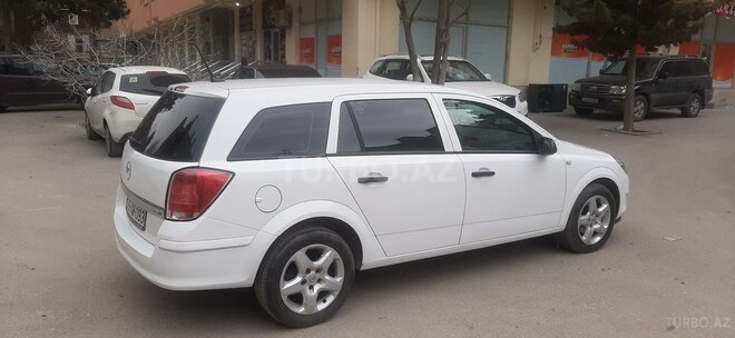 Opel Astra 2009, 260,000 km - 1.3 l - Bakı