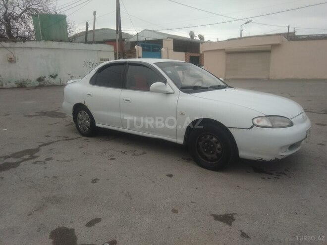 Hyundai Elantra 1996, 286,360 km - 2.0 l - Bakı