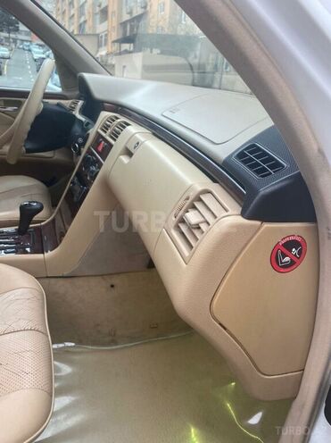 Mercedes E 240 2000, 330,000 km - 2.4 l - Bakı