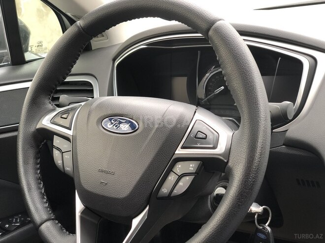Ford Fusion 2015, 104,000 km - 1.5 л - Qusar
