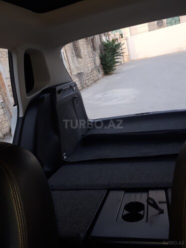Volkswagen Tiguan 2009, 125,890 km - 2.0 l - Bakı
