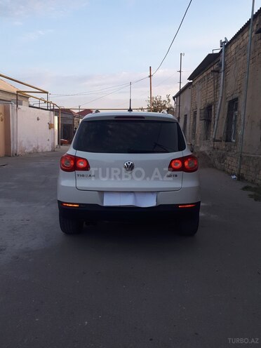 Volkswagen Tiguan 2009, 125,890 km - 2.0 l - Bakı